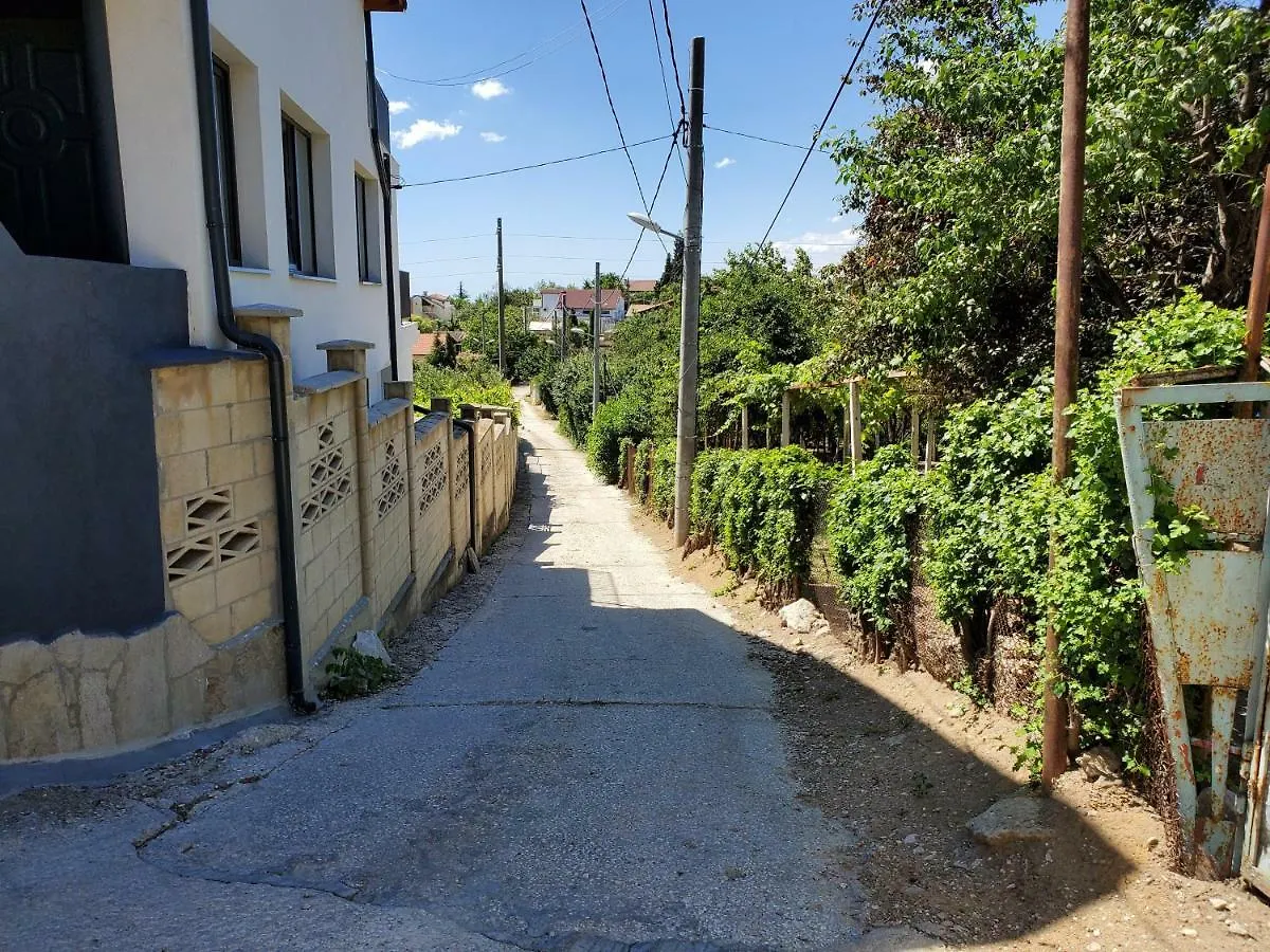 Varna Holidey